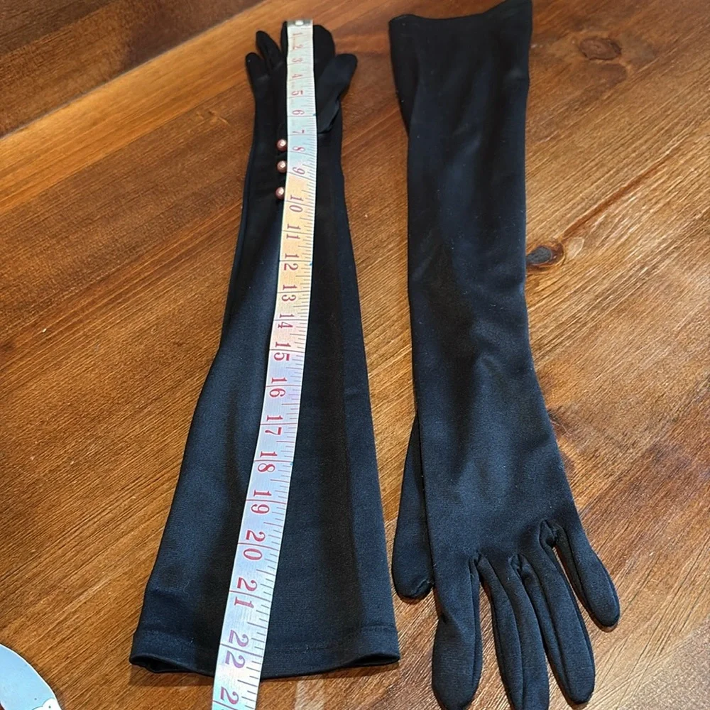 Elegant long Black Opera Gloves vintage 50s pink pearl buttons sz 6 - 7
